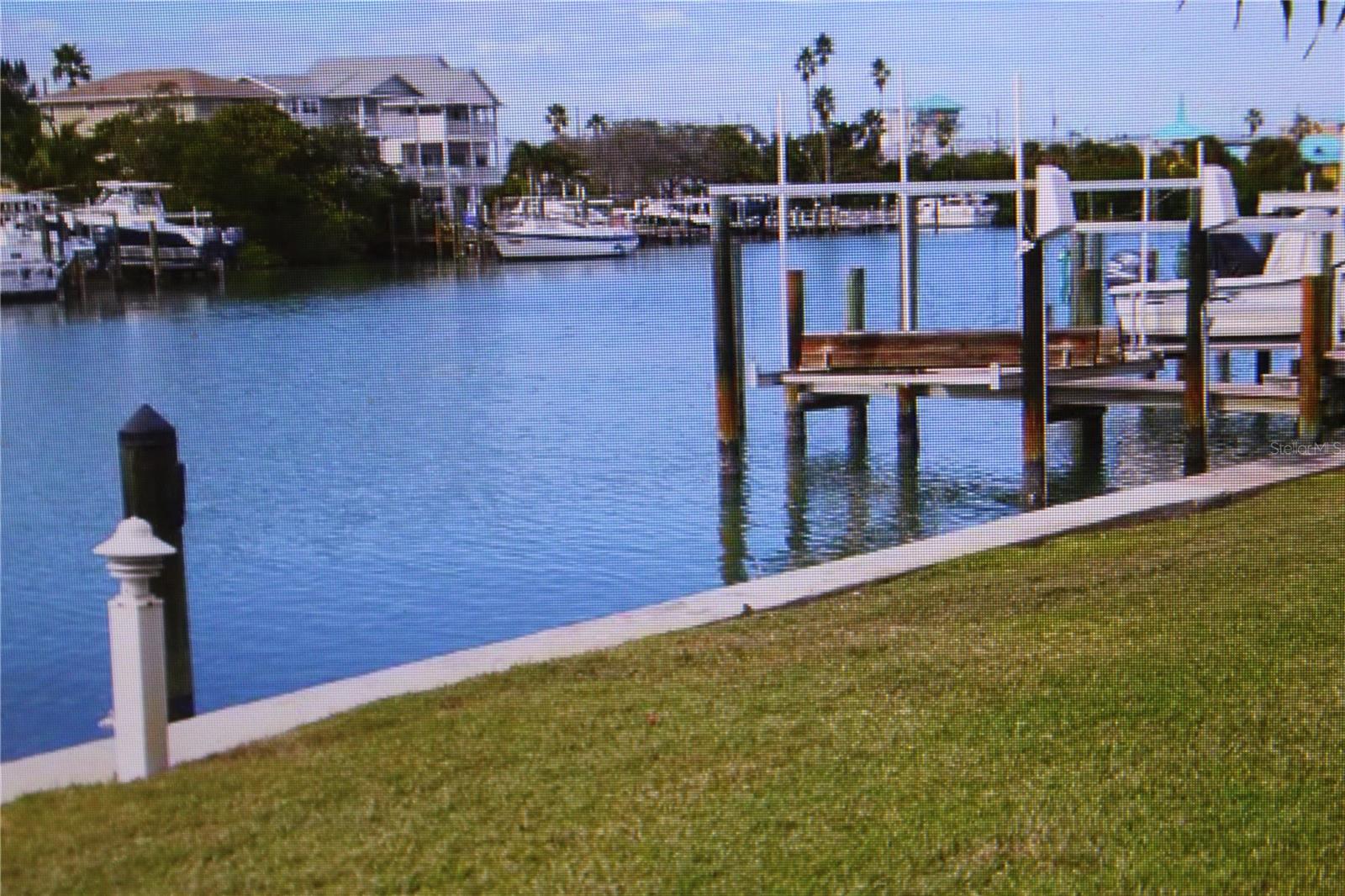 Image 2 of 4 For 12444 Capri Circle N