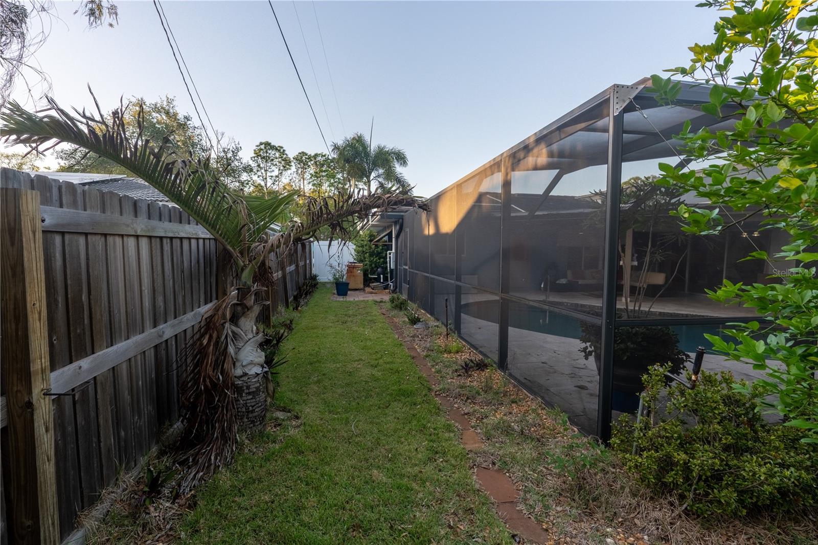 Image 43 of 50 For 33 Southwind Drive