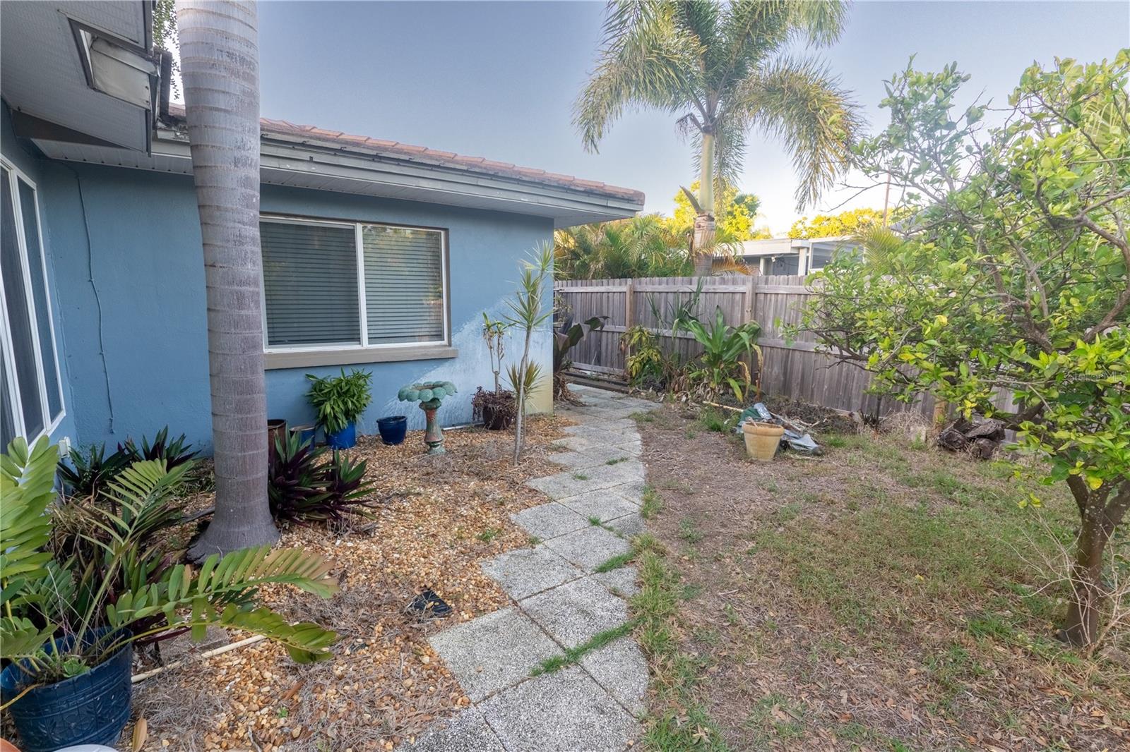 Image 45 of 50 For 33 Southwind Drive