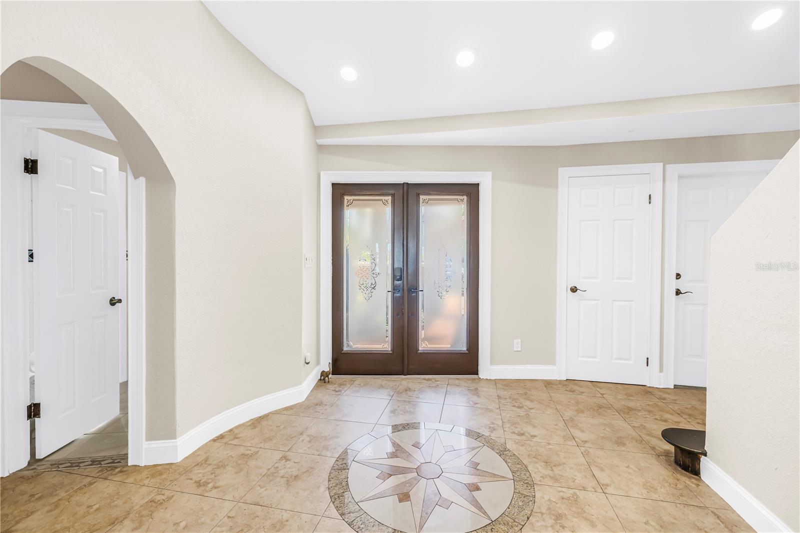 Image 12 of 96 For 3945 Poinsettia Drive