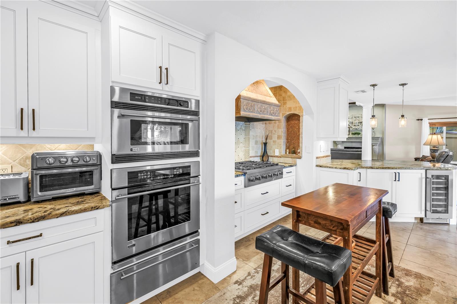 Image 19 of 96 For 3945 Poinsettia Drive