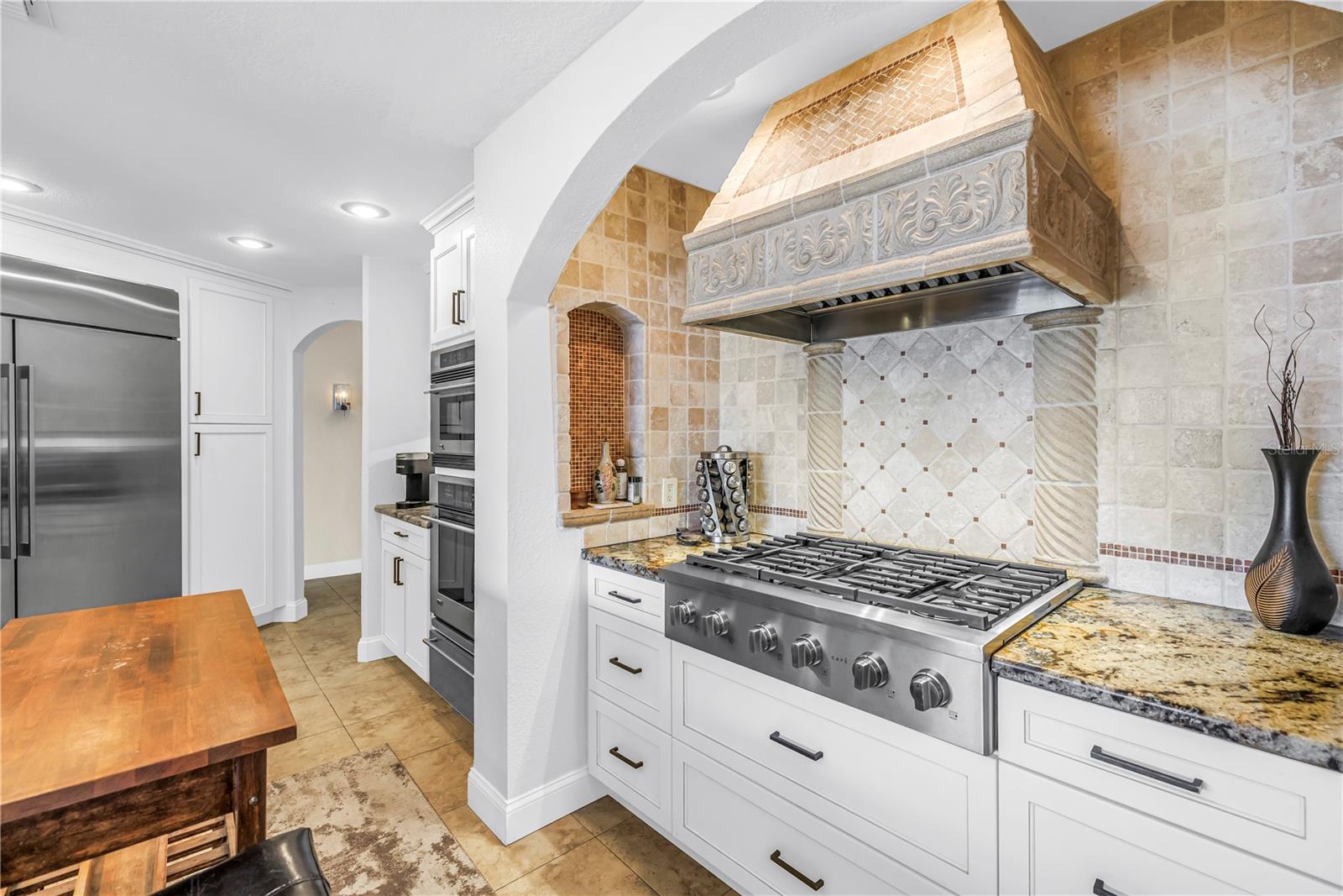 Image 22 of 96 For 3945 Poinsettia Drive