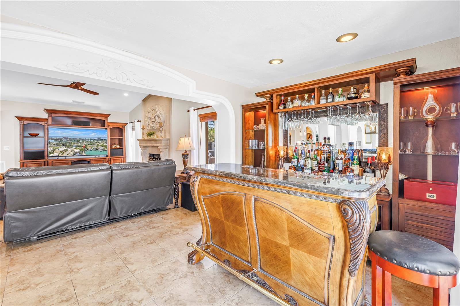 Image 31 of 96 For 3945 Poinsettia Drive