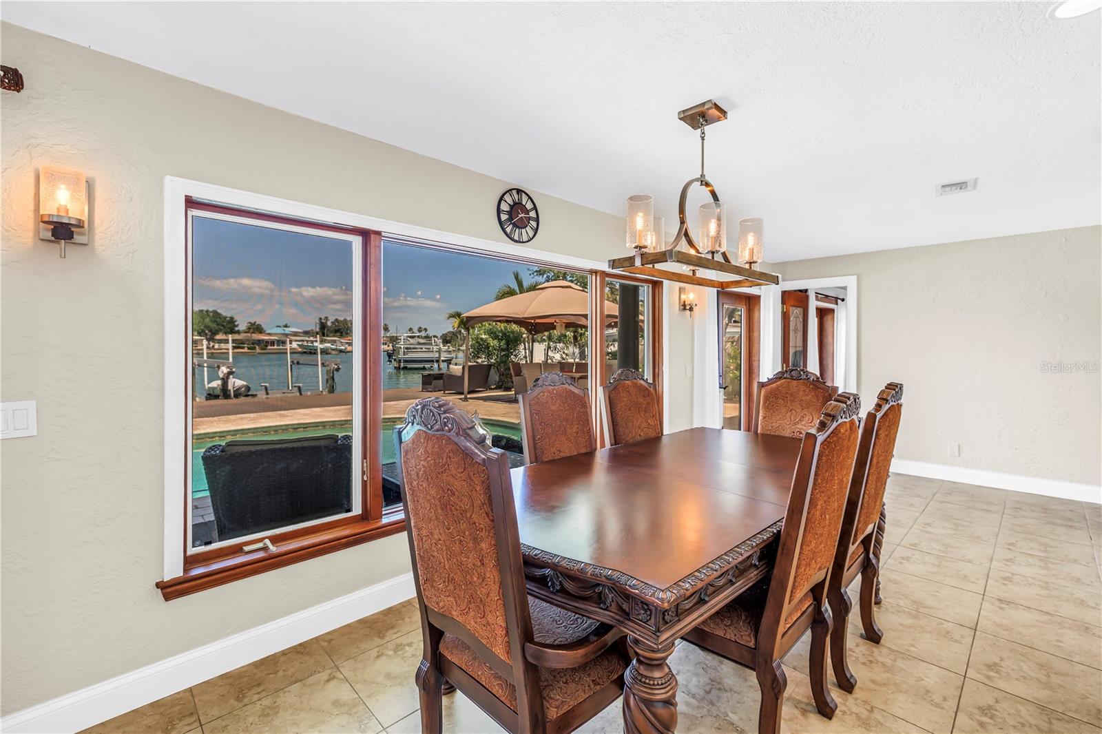 Image 34 of 96 For 3945 Poinsettia Drive