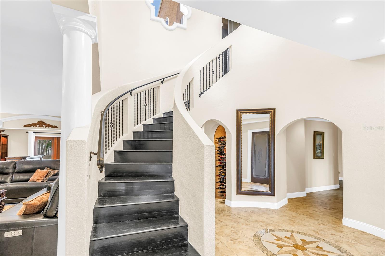 Image 5 of 96 For 3945 Poinsettia Drive