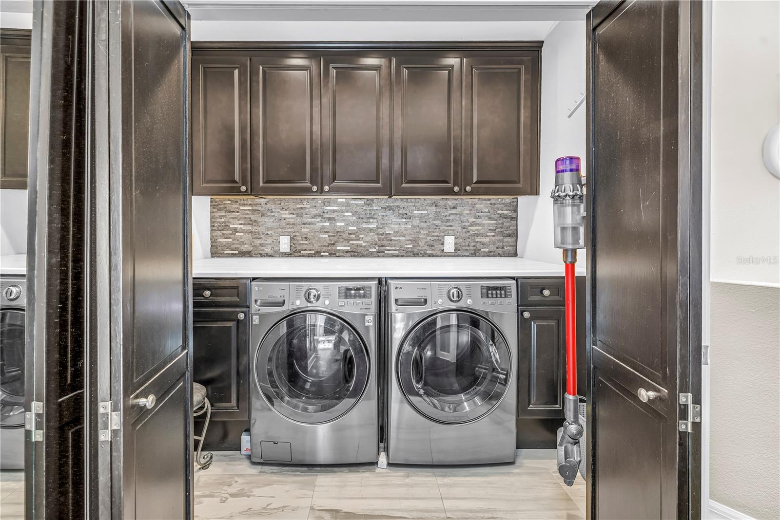 Image 51 of 96 For 3945 Poinsettia Drive