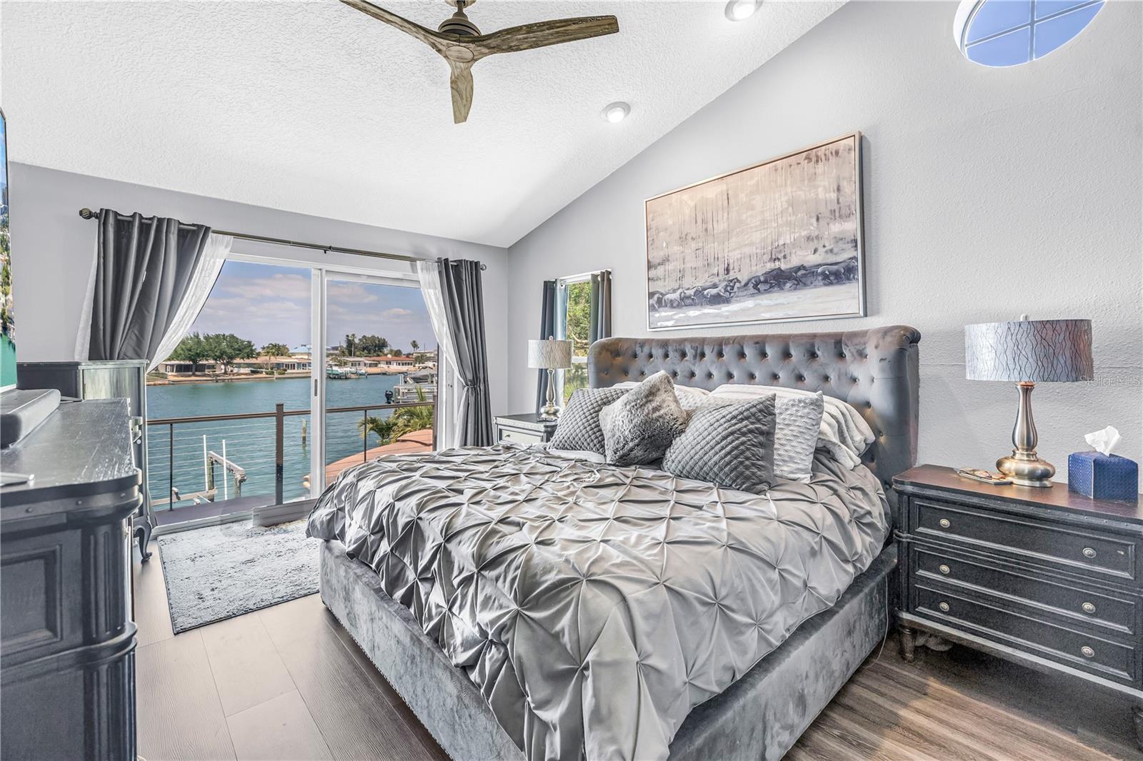 Image 59 of 96 For 3945 Poinsettia Drive