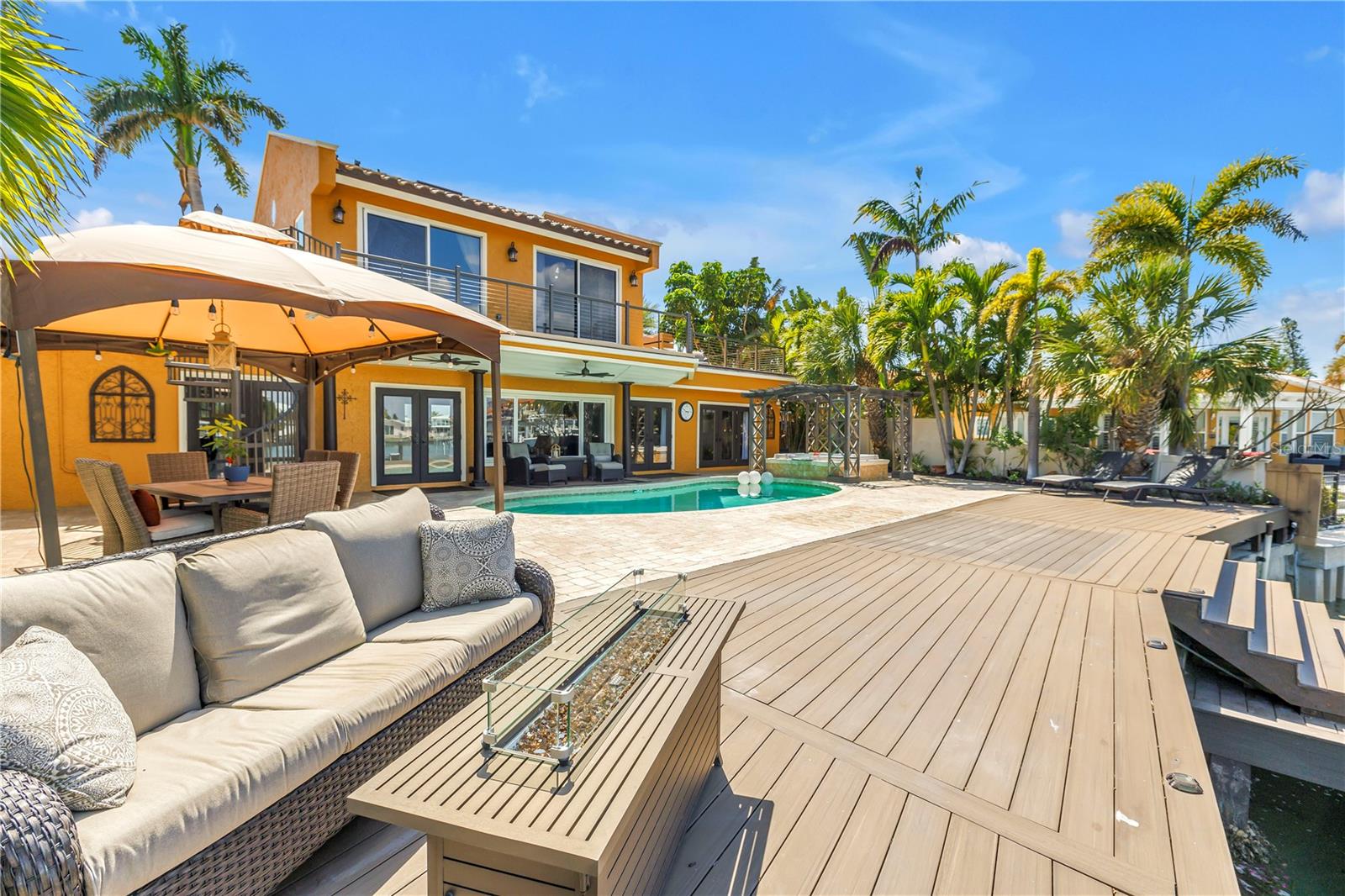 Image 6 of 96 For 3945 Poinsettia Drive