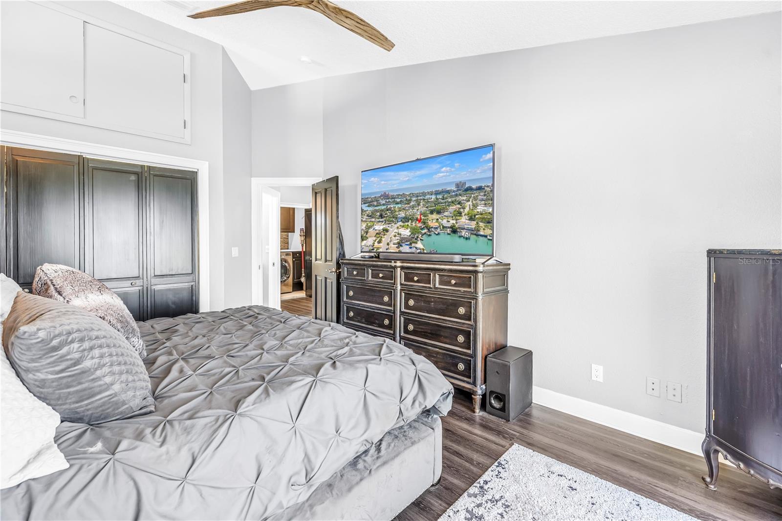 Image 60 of 96 For 3945 Poinsettia Drive