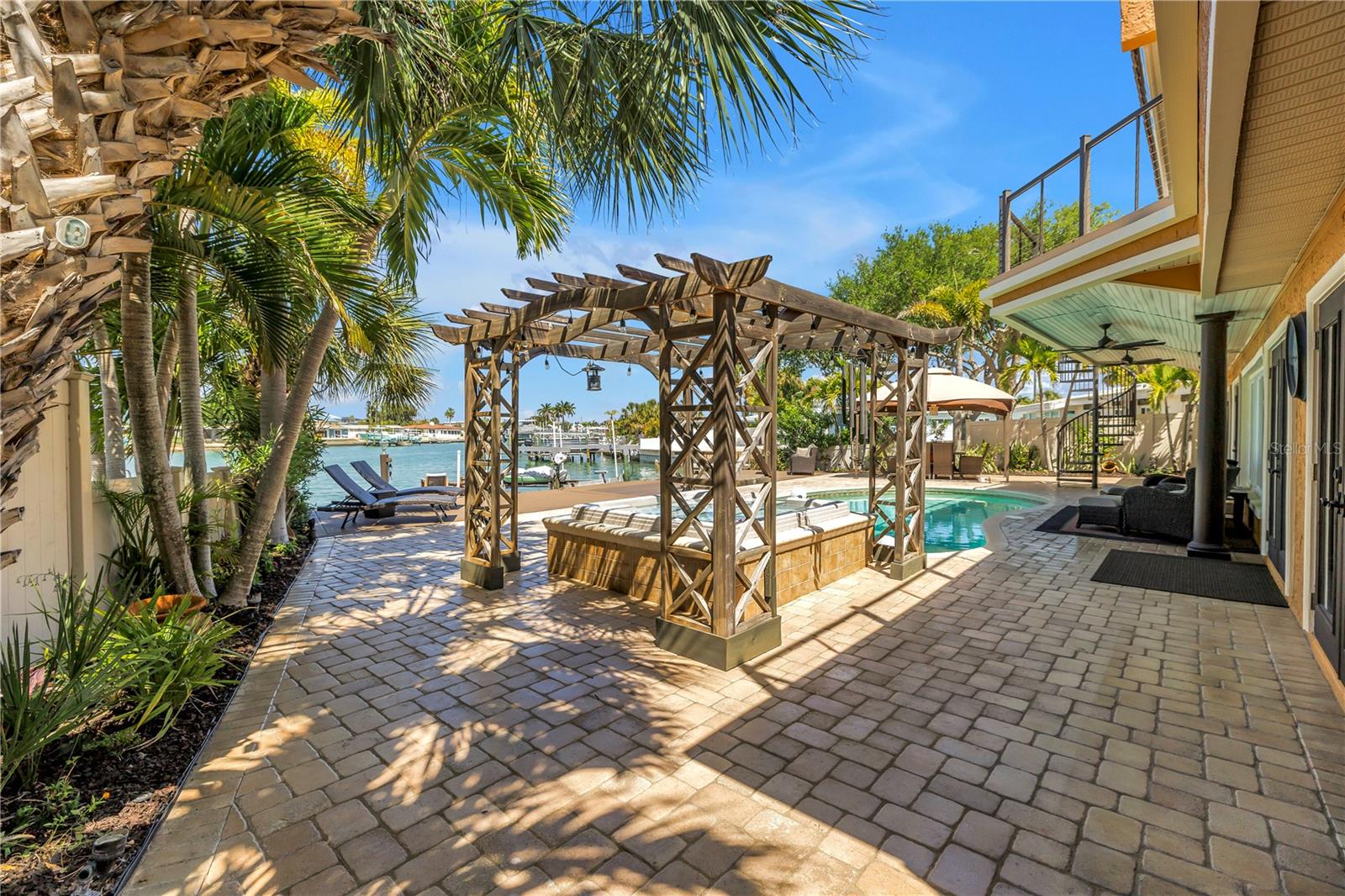 Image 70 of 96 For 3945 Poinsettia Drive