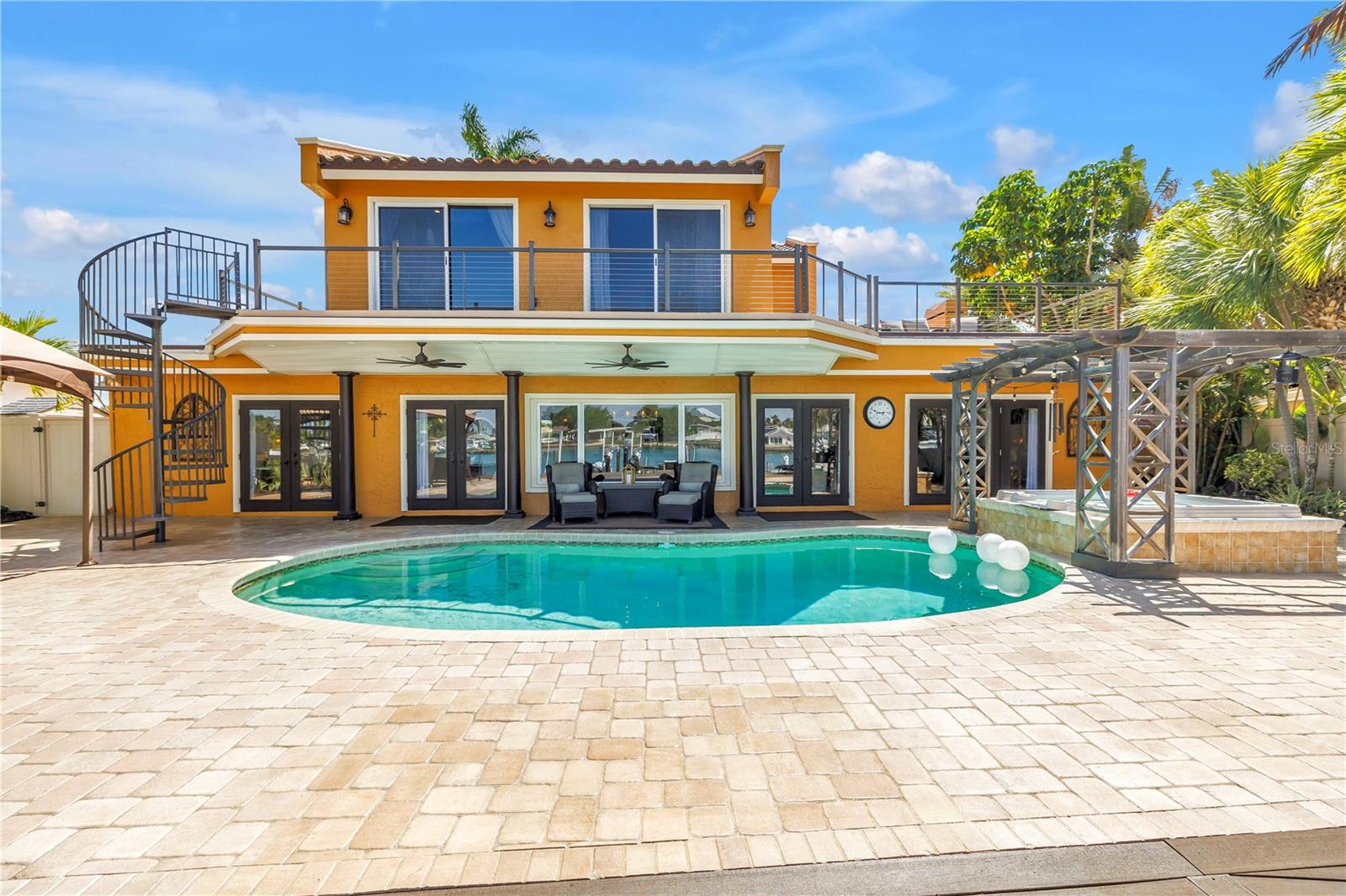 Image 80 of 96 For 3945 Poinsettia Drive