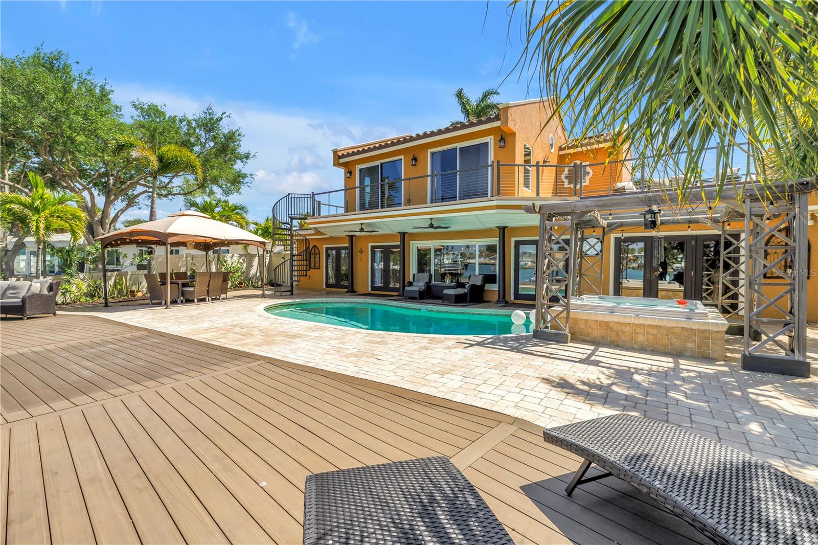 Image 84 of 96 For 3945 Poinsettia Drive