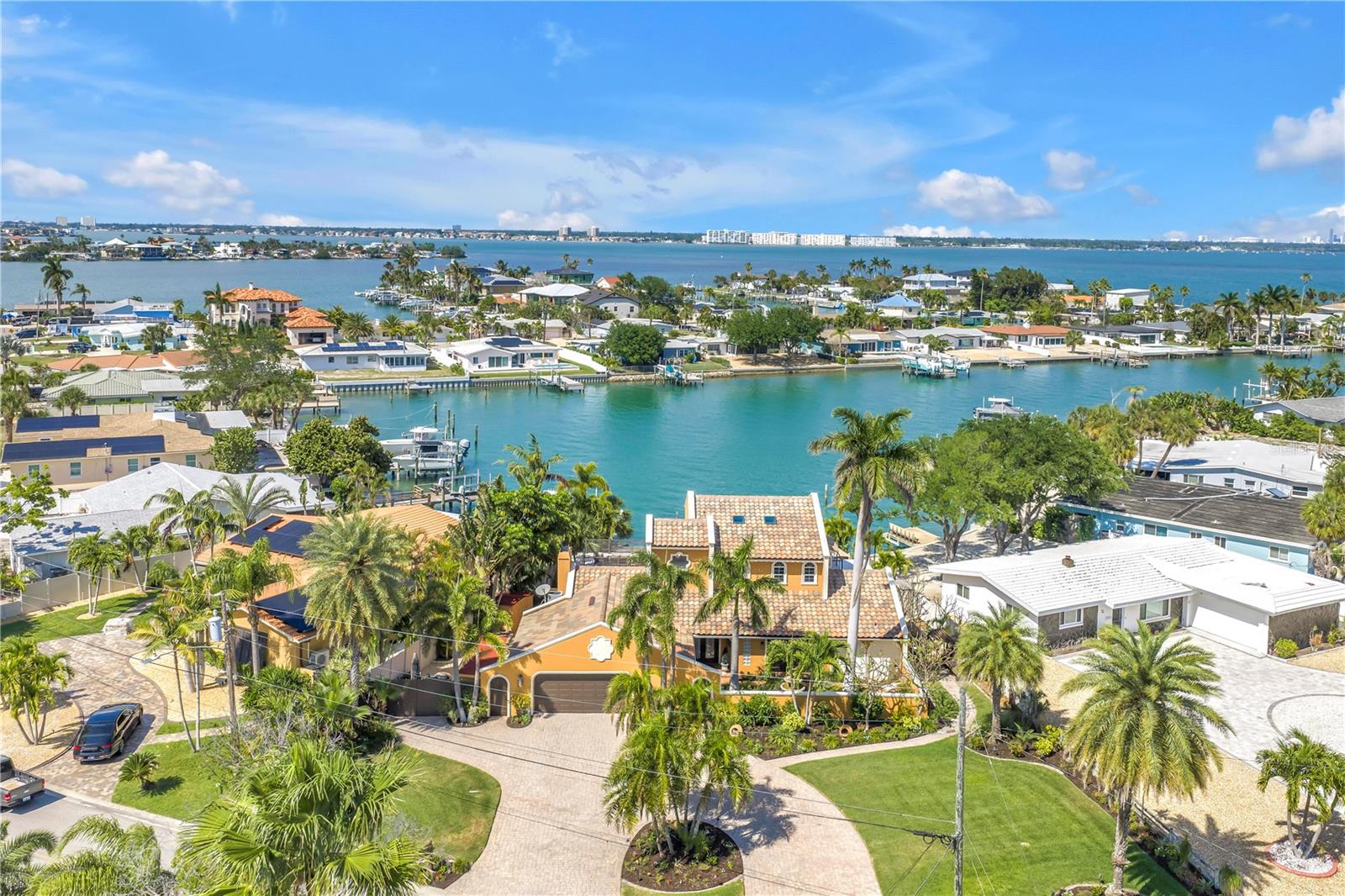 Image 88 of 96 For 3945 Poinsettia Drive