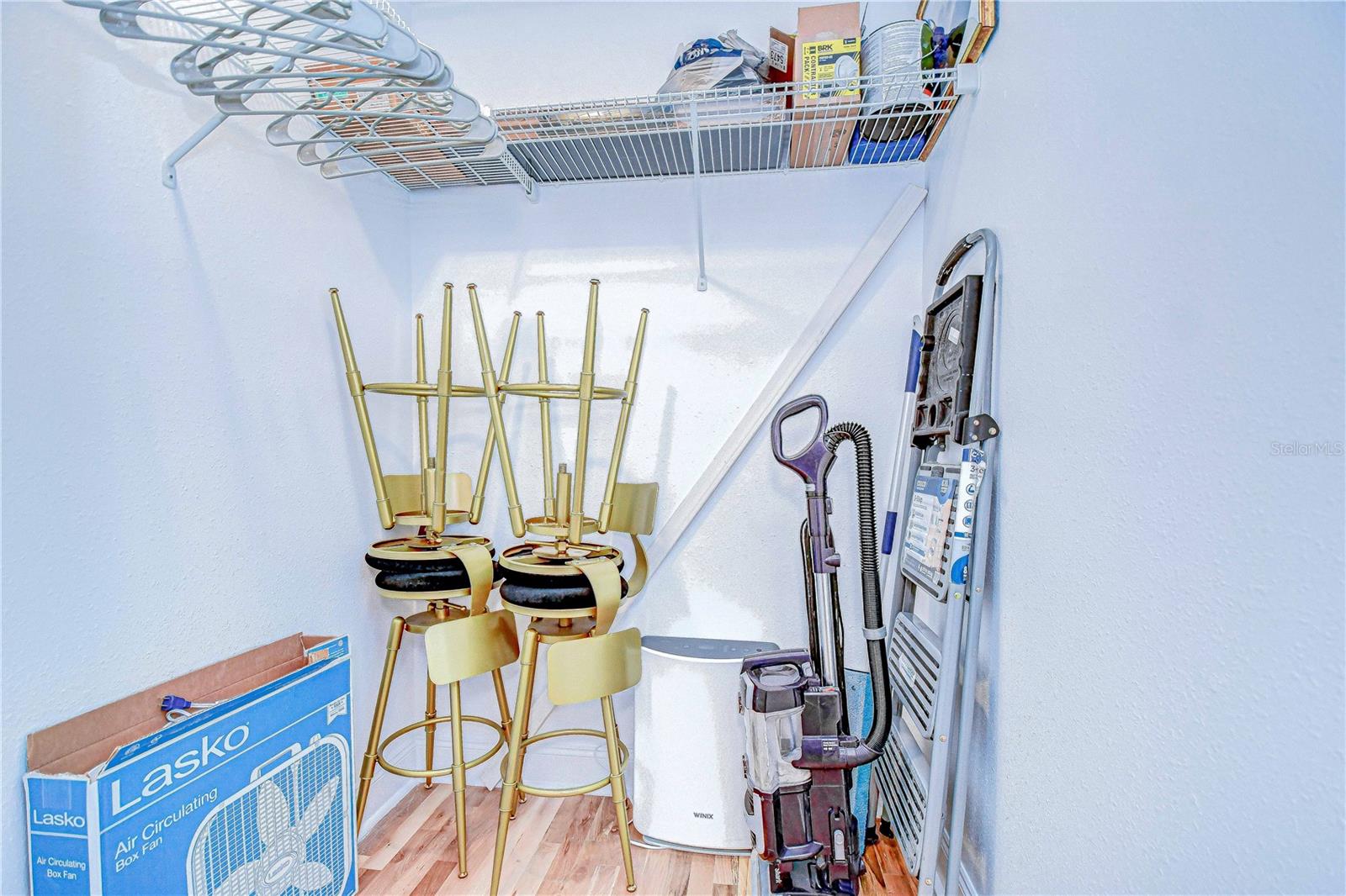 Image 20 of 28 For 215 Central Avenue 2b