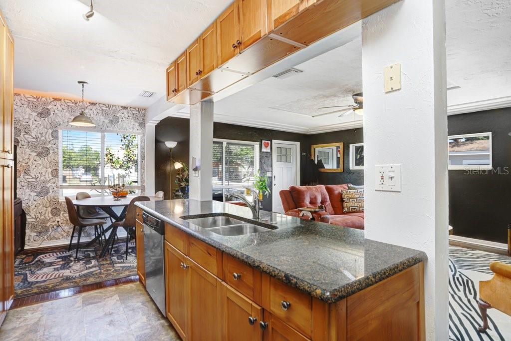 Image 10 of 32 For 5347 10th Street N