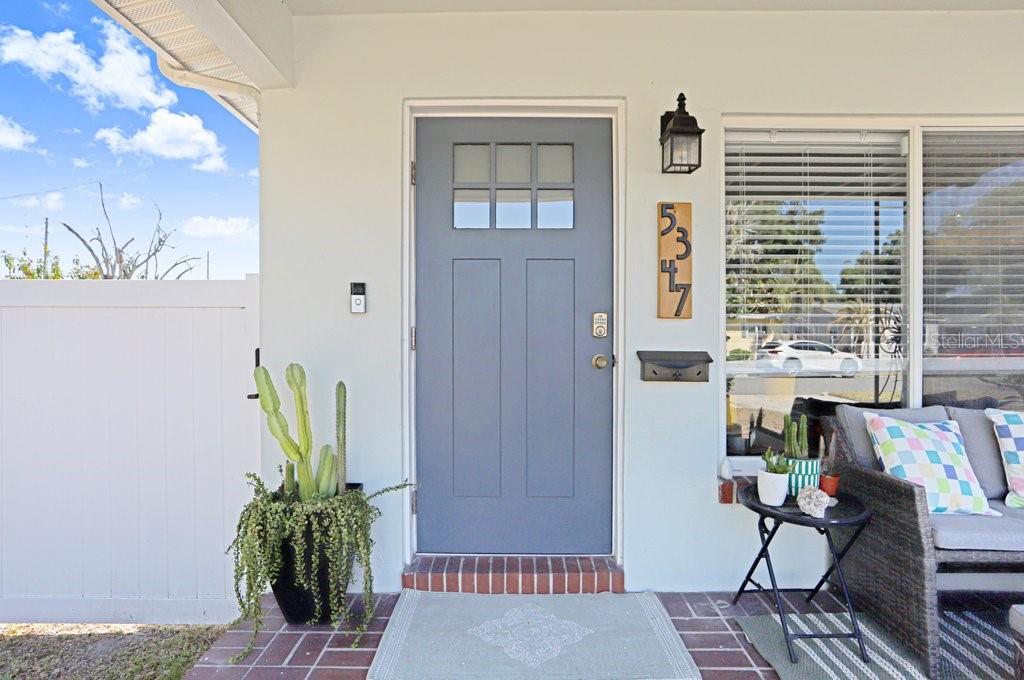 Image 4 of 32 For 5347 10th Street N