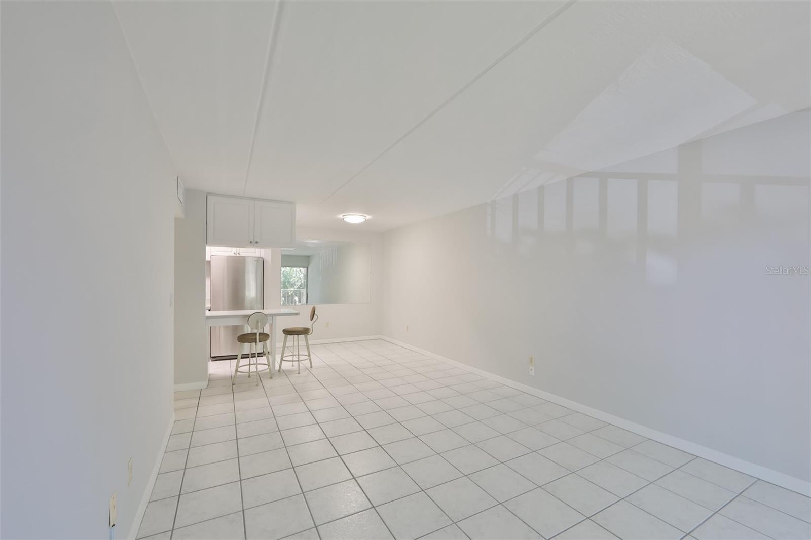 Image 8 of 24 For 3325 Bayshore Boulevard E34