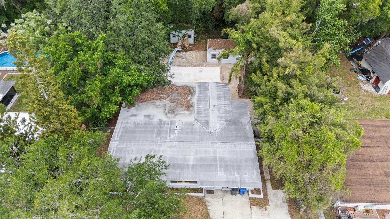 Image 5 of 29 For 924 Valmar Street