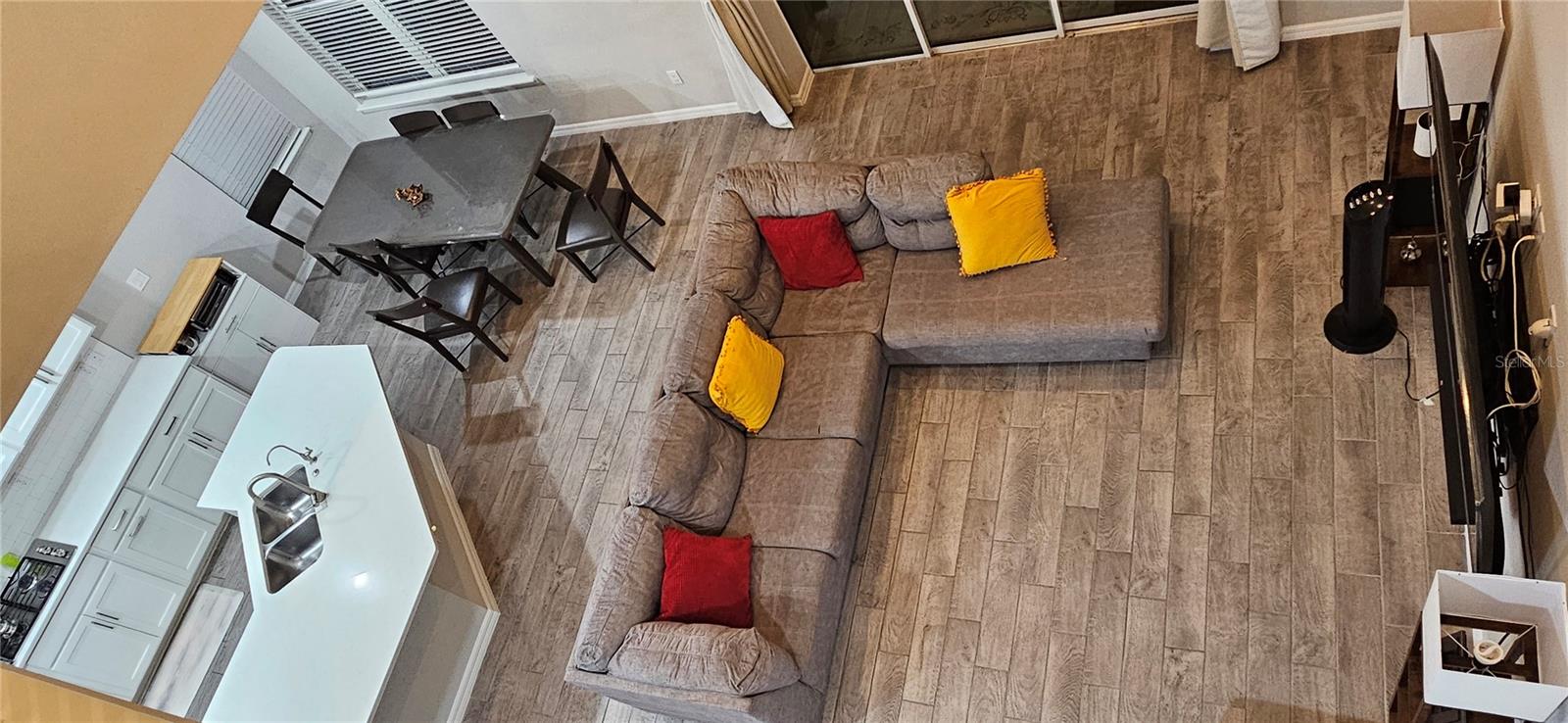 Image 19 of 52 For 13539 Stansil Avenue