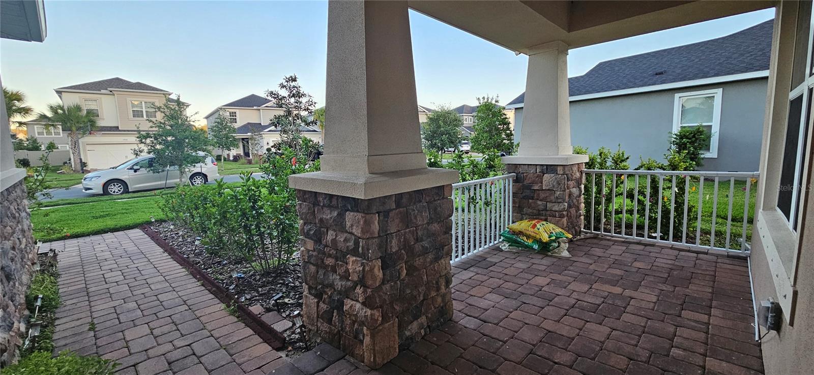 Image 4 of 52 For 13539 Stansil Avenue