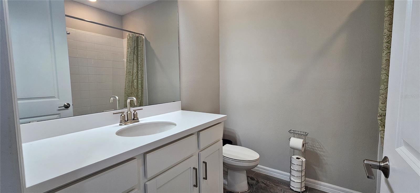 Image 43 of 52 For 13539 Stansil Avenue