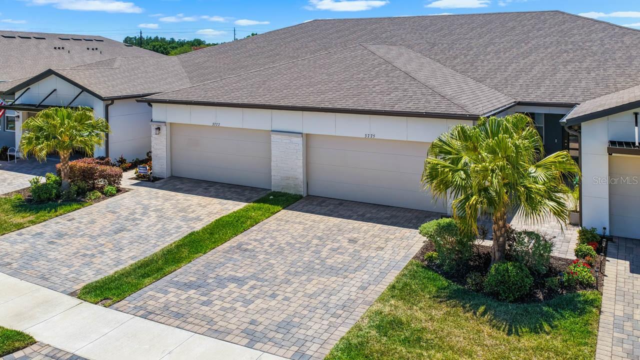 Image 3 of 52 For 3775 Maxwell Park Drive 92