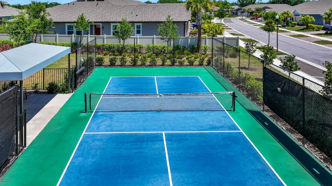 Image 38 of 52 For 3775 Maxwell Park Drive 92