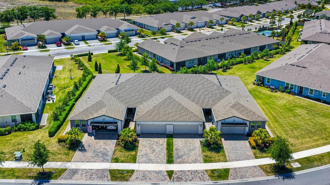 Image 4 of 52 For 3775 Maxwell Park Drive 92