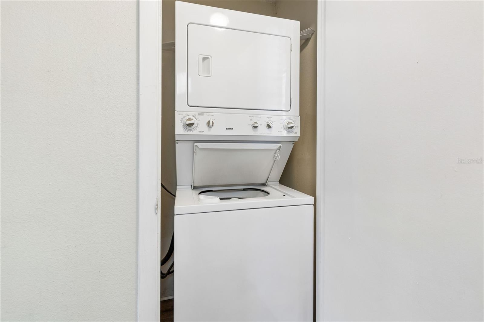 Image 10 of 20 For 4839 Mcelroy  F206