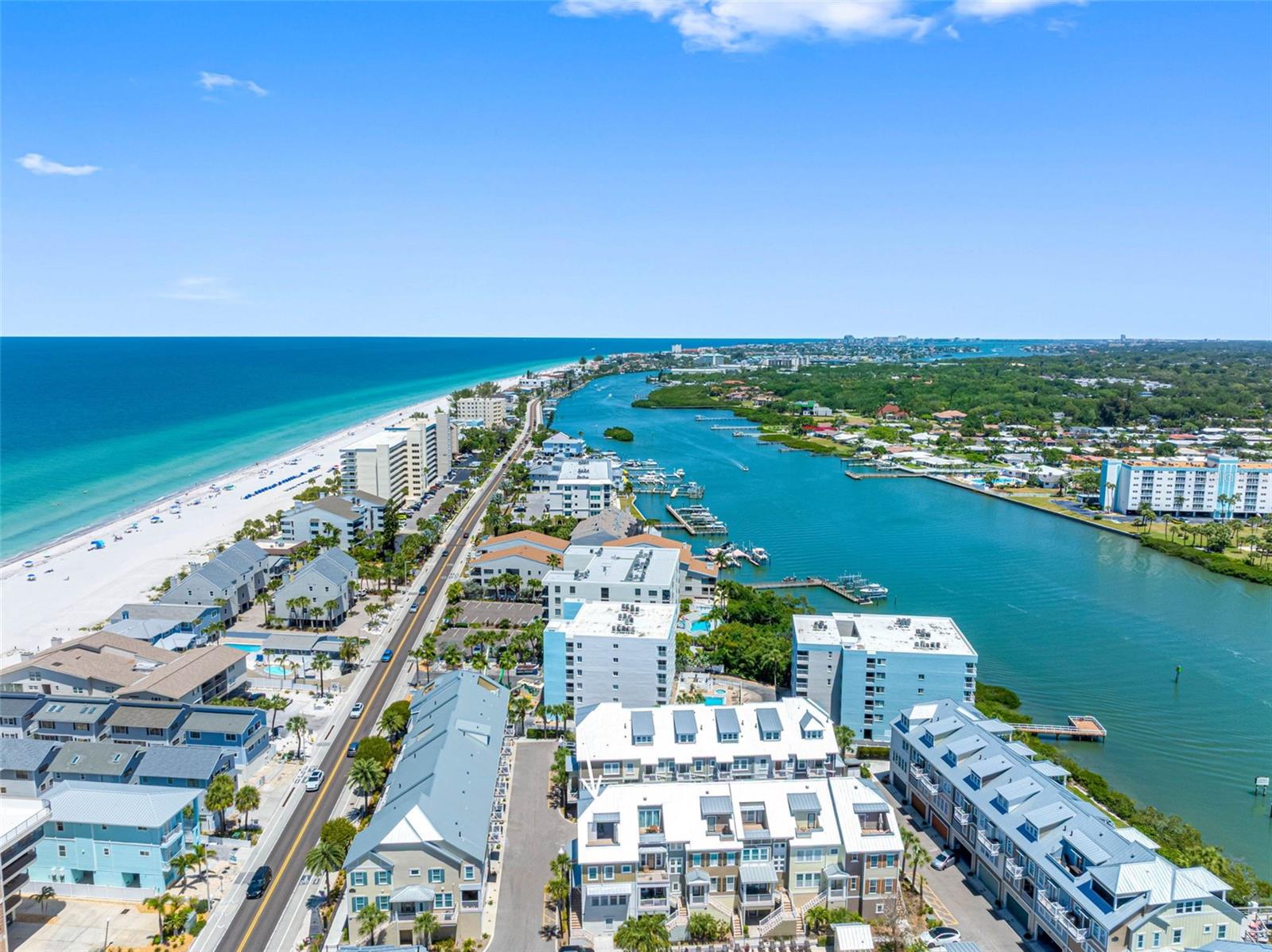Listing photo id 46 for 19915 Gulf Boulevard 506