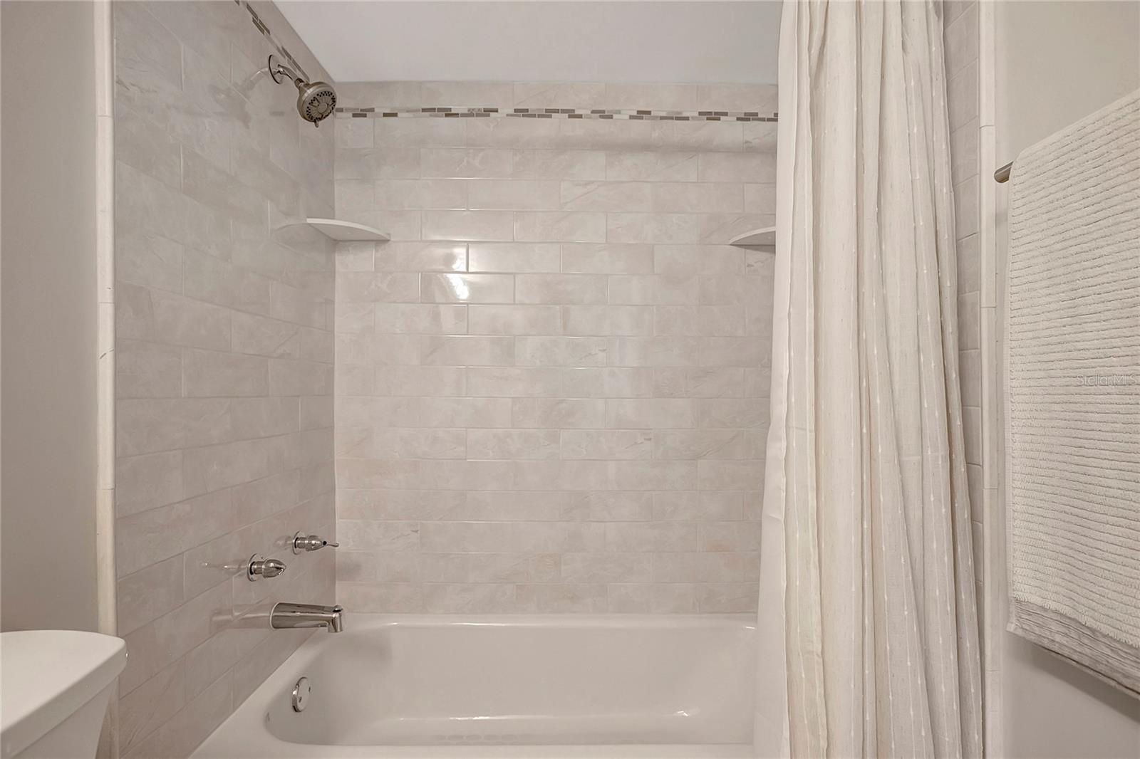 Image 36 of 83 For 400 64th Avenue 202