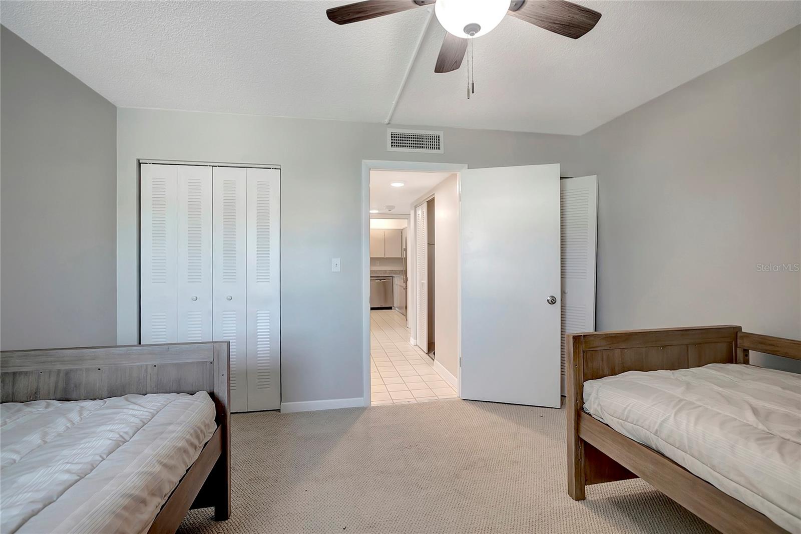 Image 38 of 83 For 400 64th Avenue 202