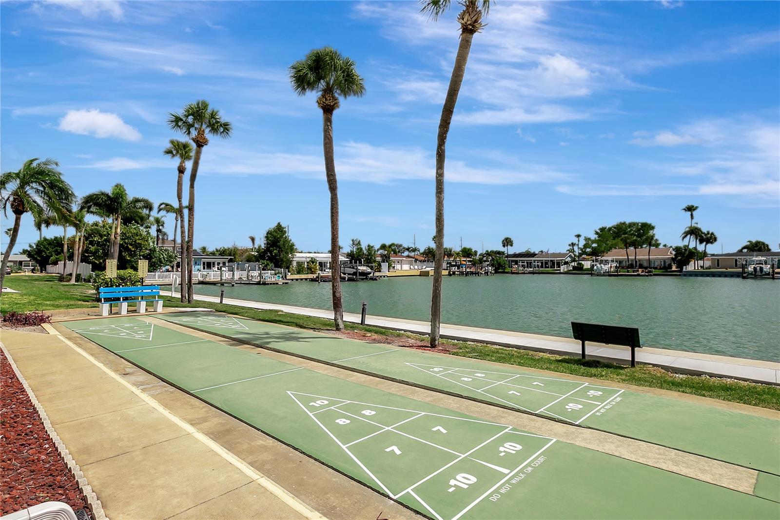 Image 41 of 83 For 400 64th Avenue 202