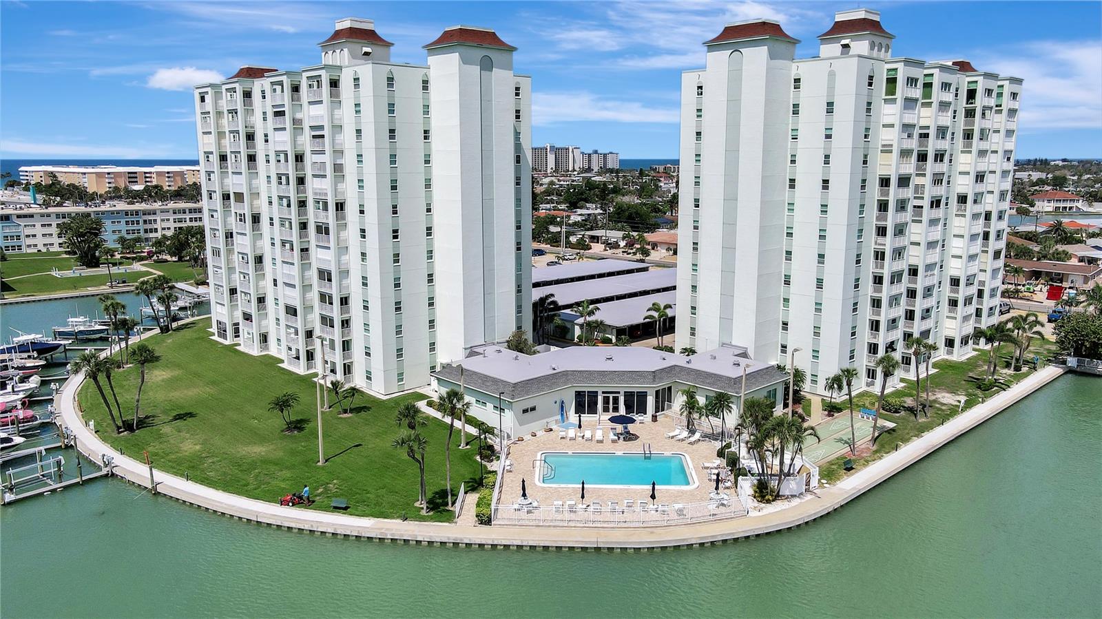 Image 46 of 83 For 400 64th Avenue 202