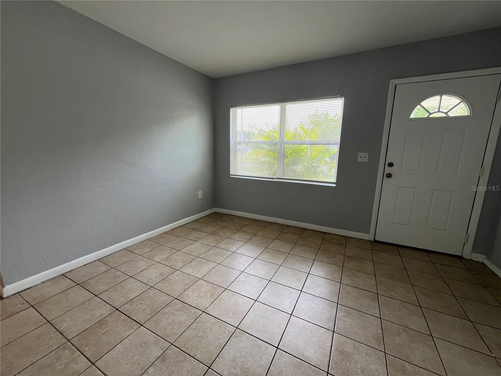 Image 2 of 8 For 4203 Lake Lawne Avenue