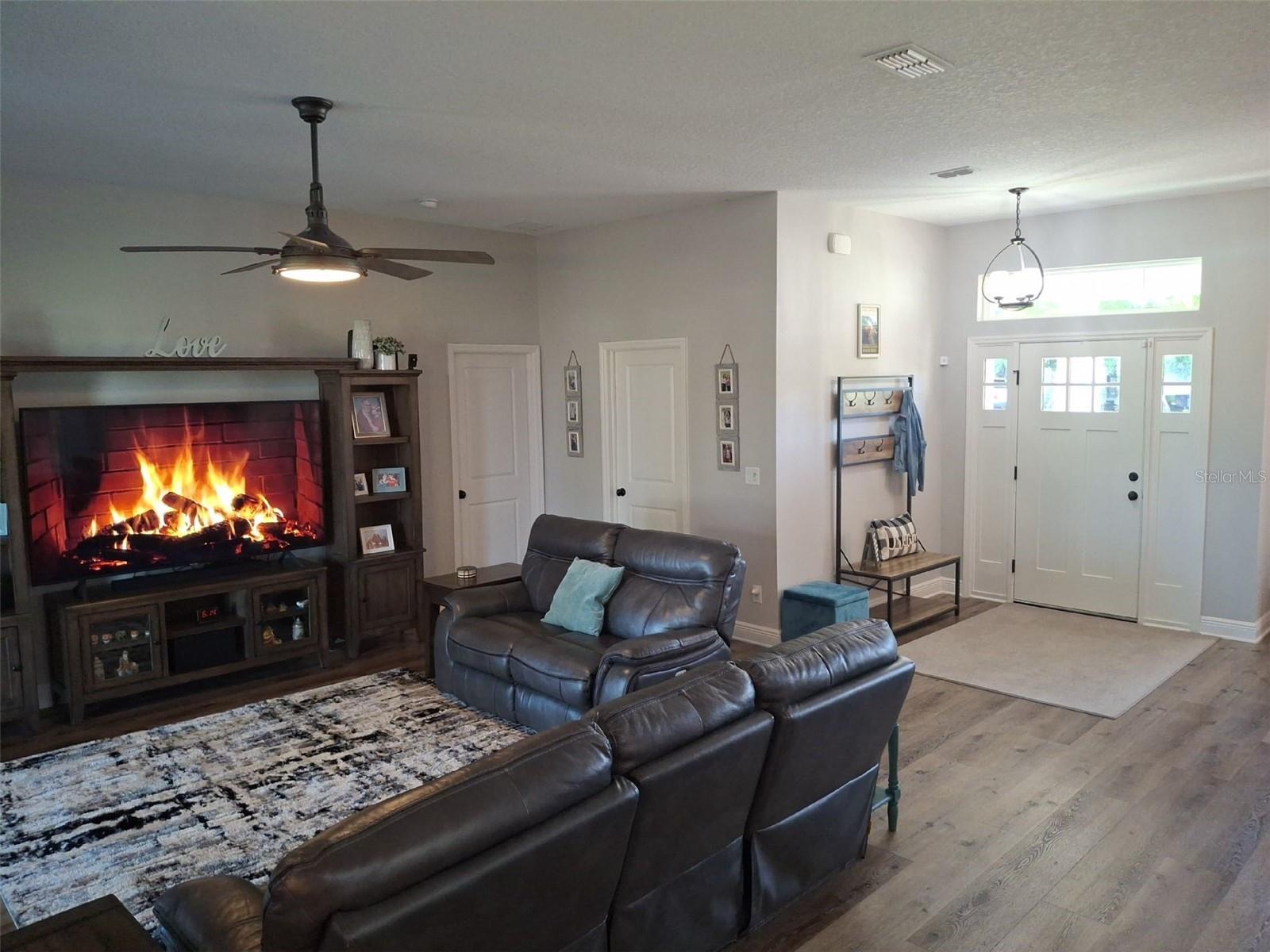 Image 6 of 21 For 3620 Highland Country Trail