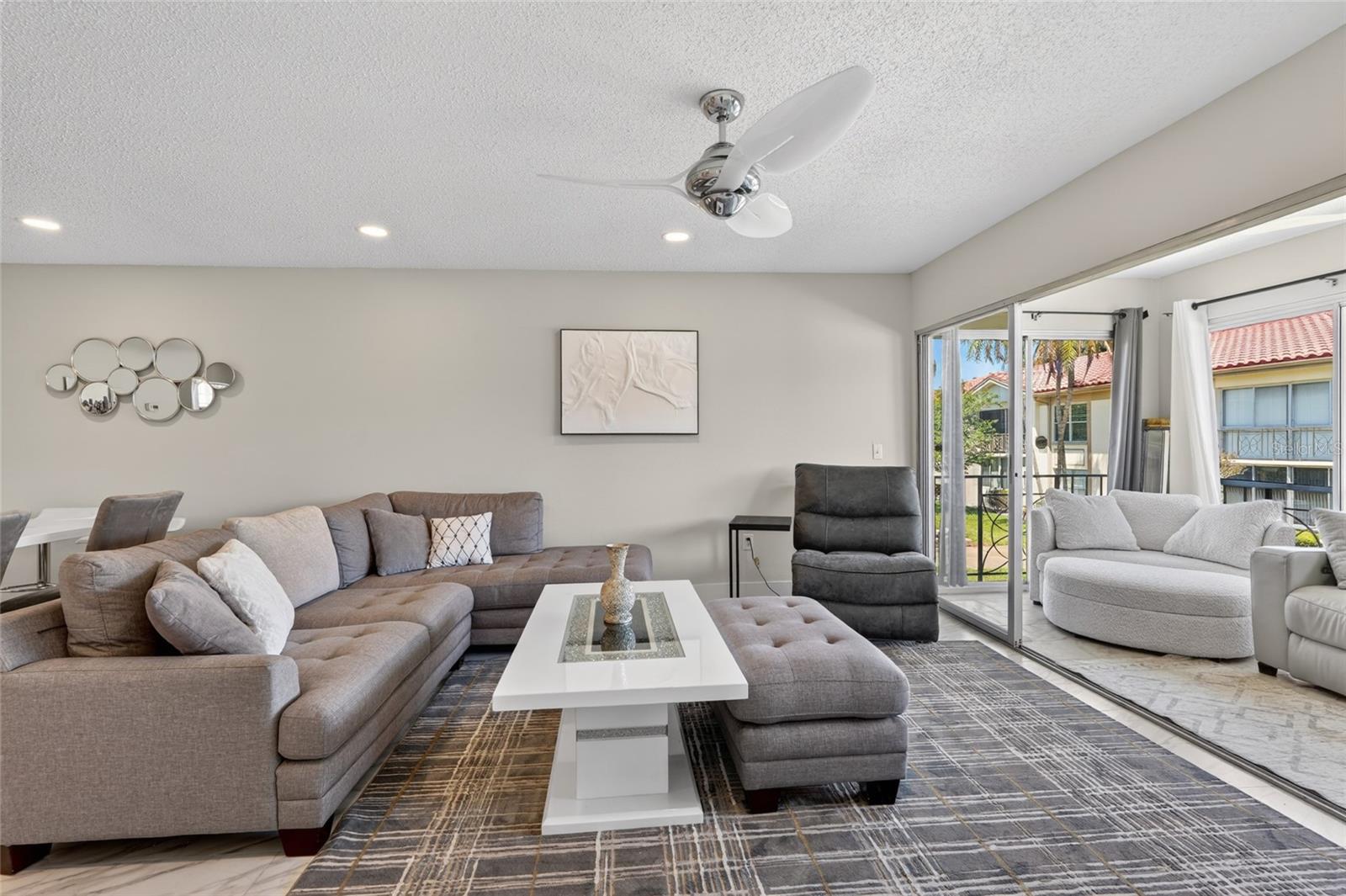 Image 15 of 35 For 19029 Us Highway 19 N 6-16