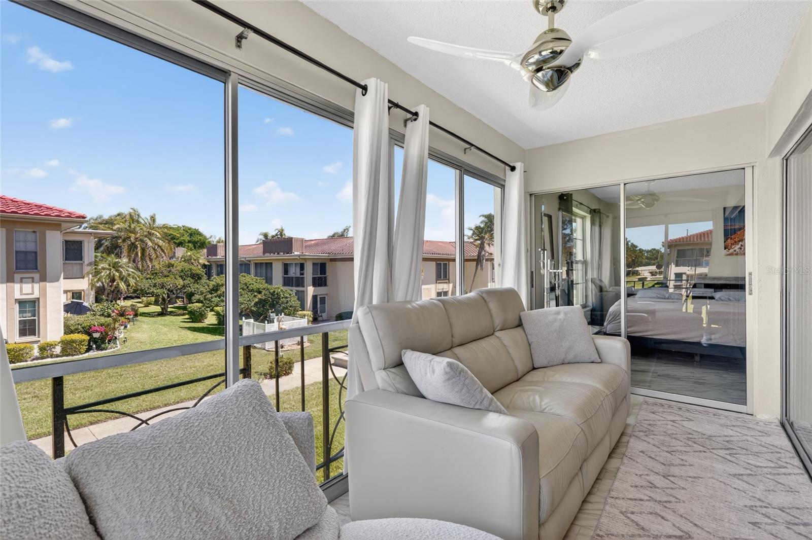 Image 17 of 35 For 19029 Us Highway 19 N 6-16