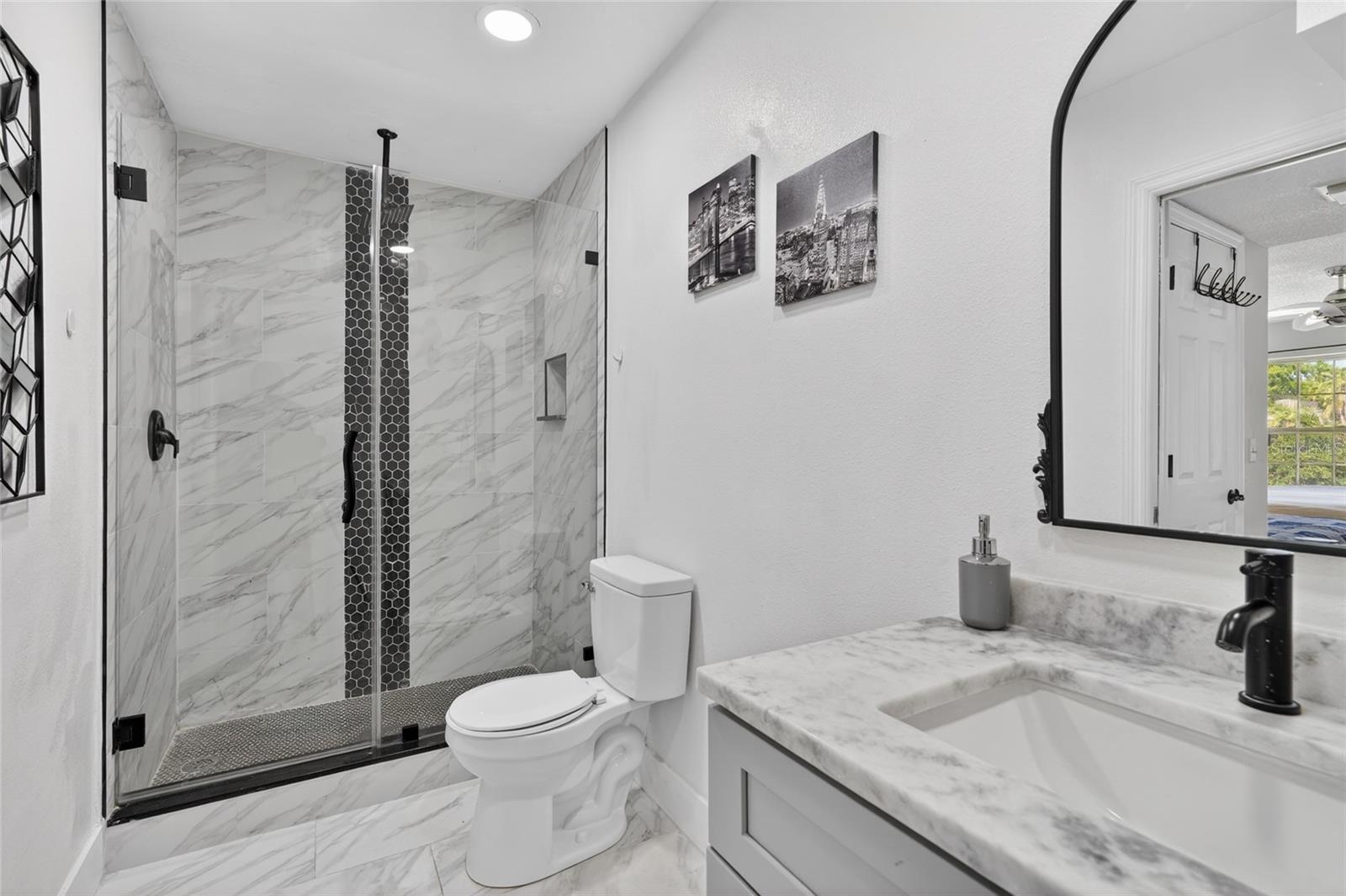 Image 24 of 35 For 19029 Us Highway 19 N 6-16