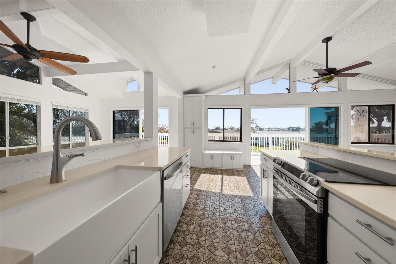 Image 12 of 42 For 218 176th Avenue E