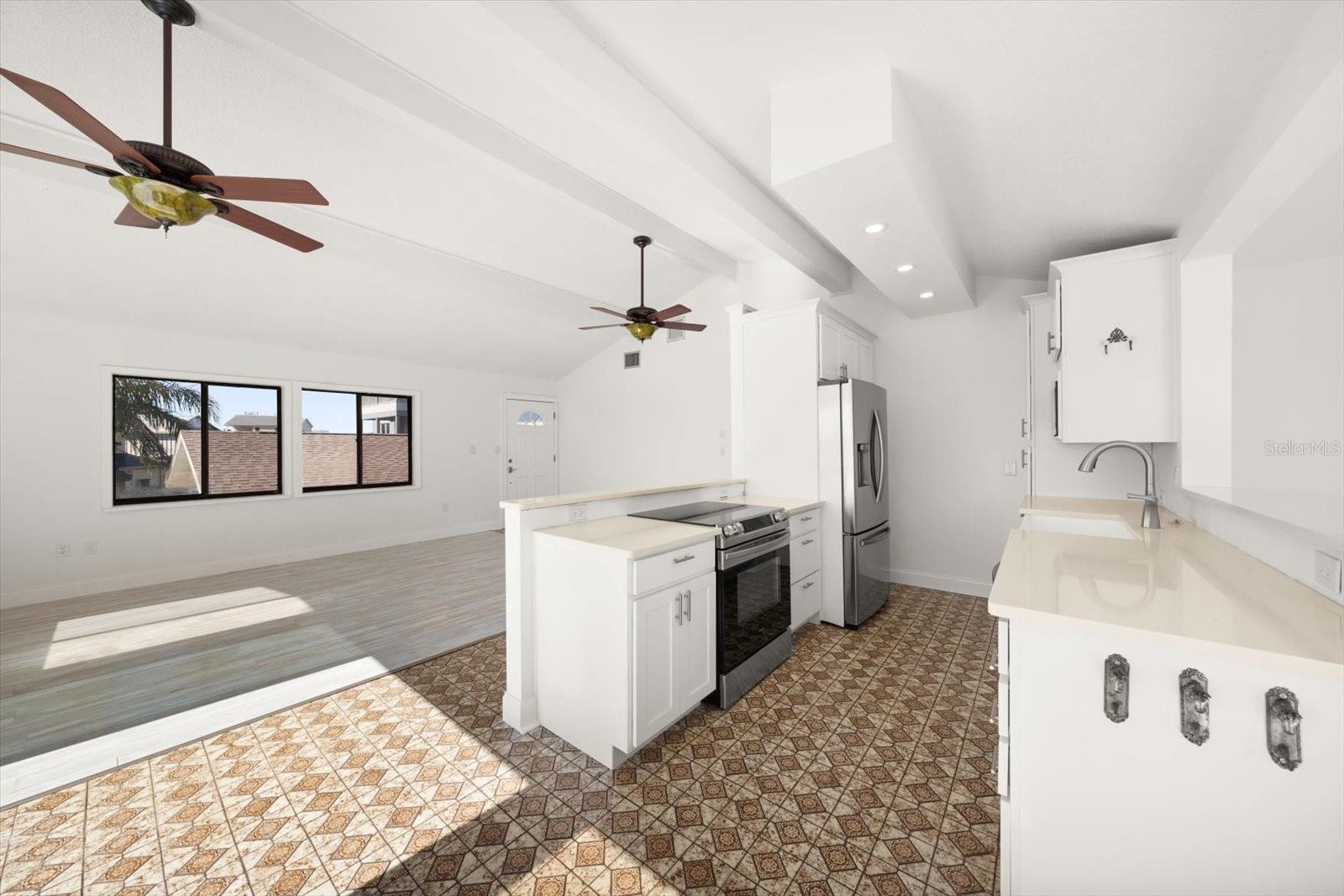 Image 15 of 42 For 218 176th Avenue E