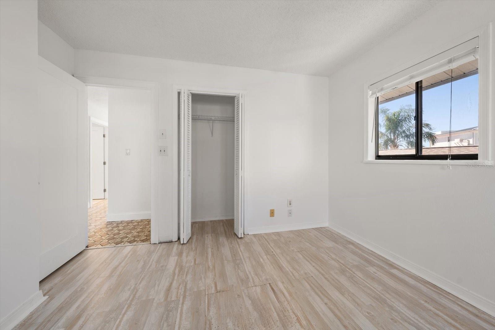 Image 29 of 42 For 218 176th Avenue E