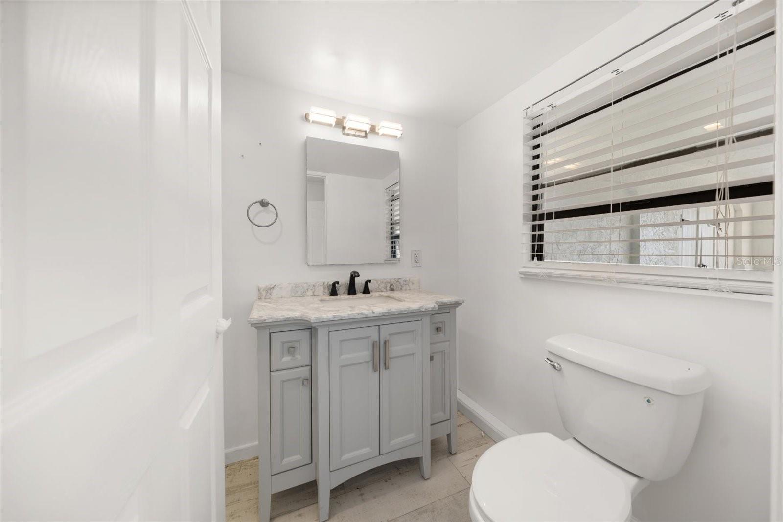 Image 33 of 42 For 218 176th Avenue E