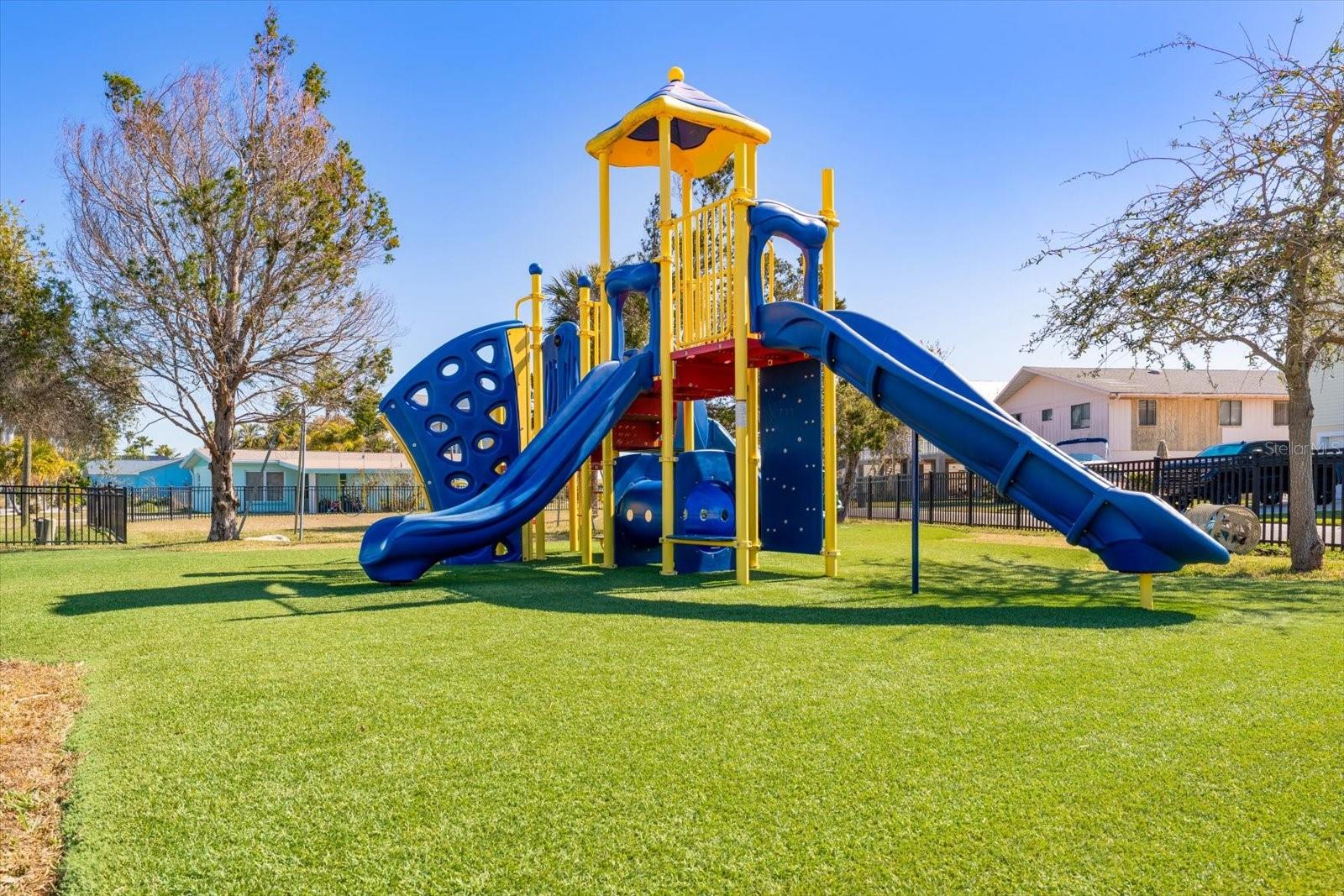 Image 39 of 42 For 218 176th Avenue E