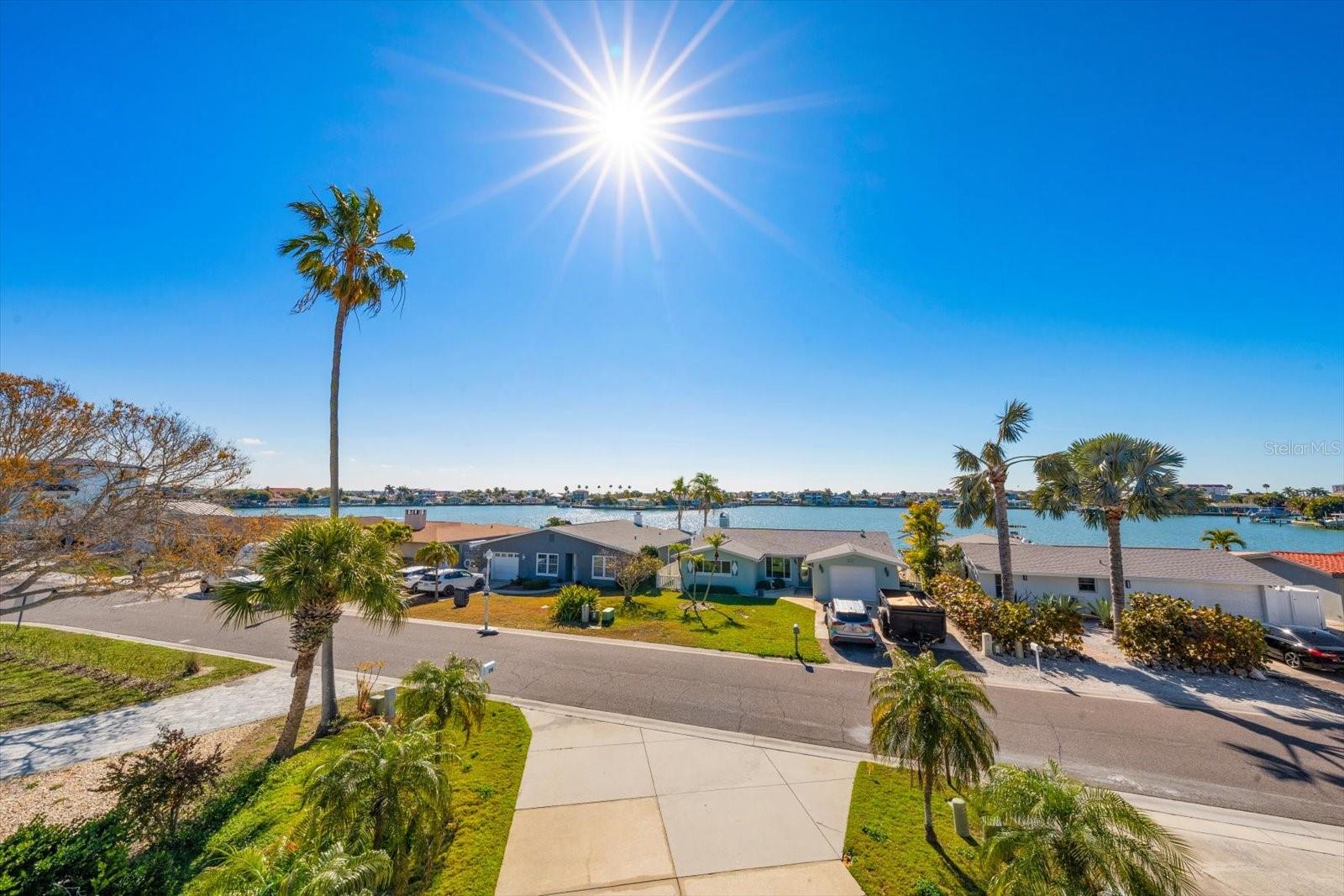 Image 7 of 42 For 218 176th Avenue E