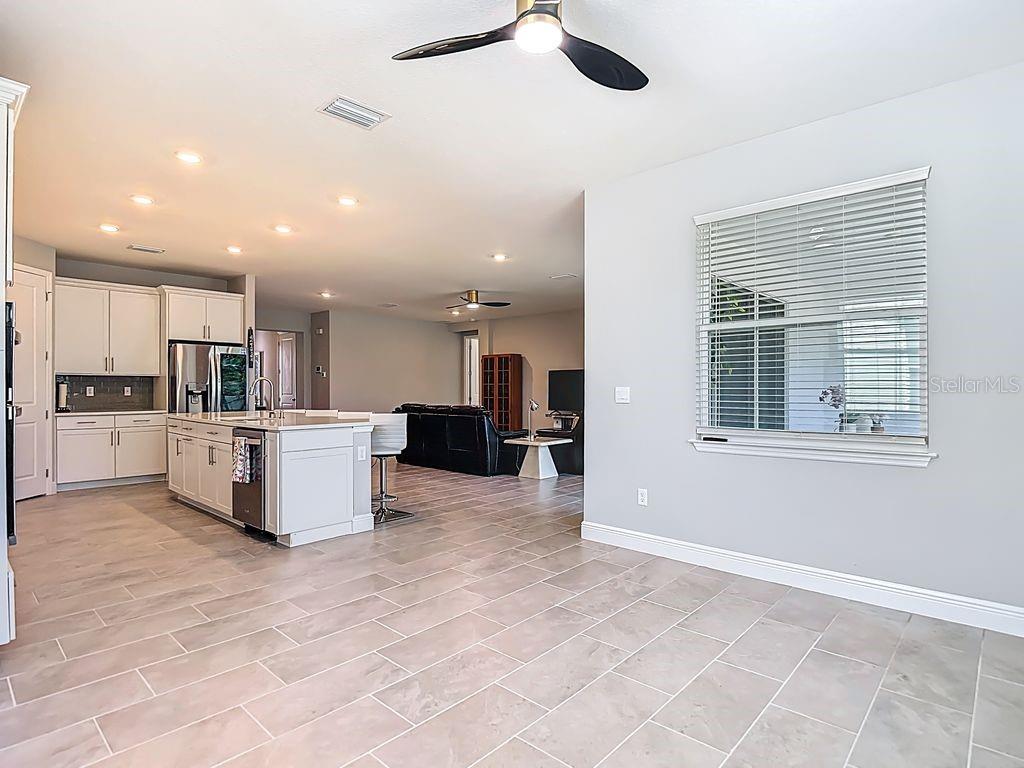 Image 14 of 41 For 23278 Scaglione Drive