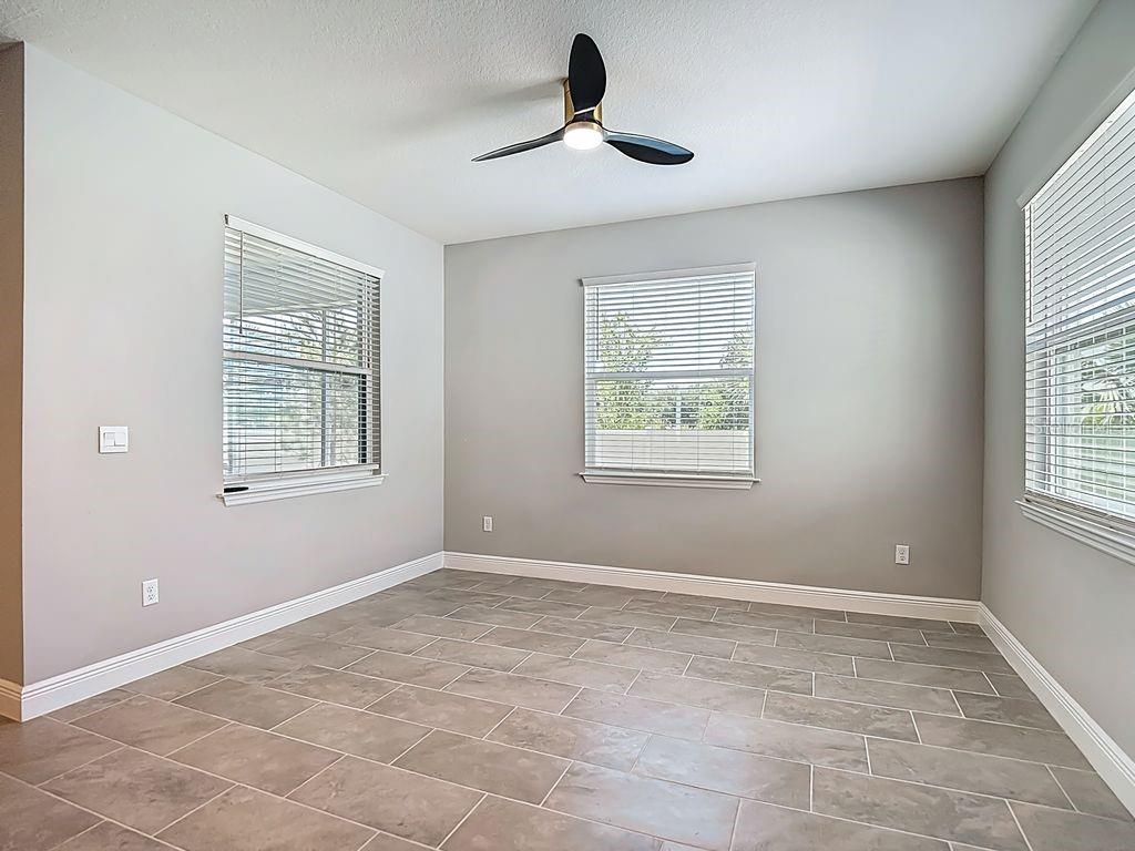 Image 16 of 41 For 23278 Scaglione Drive