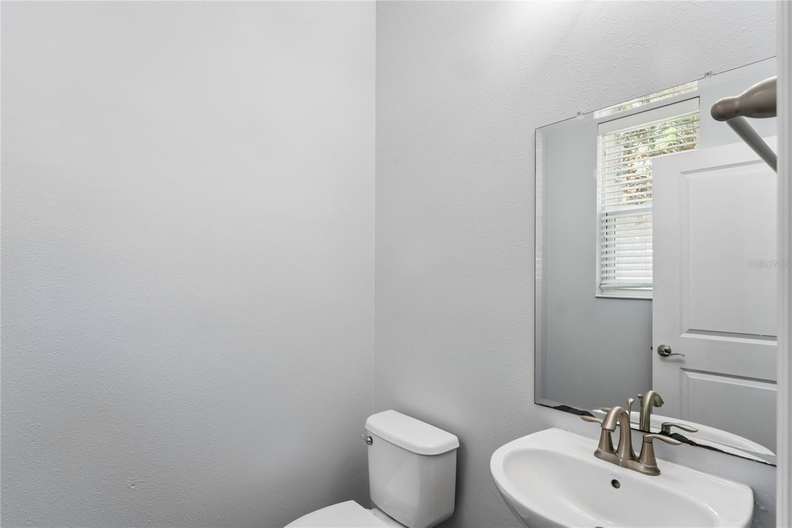 Image 20 of 75 For 15640 Greyrock Drive