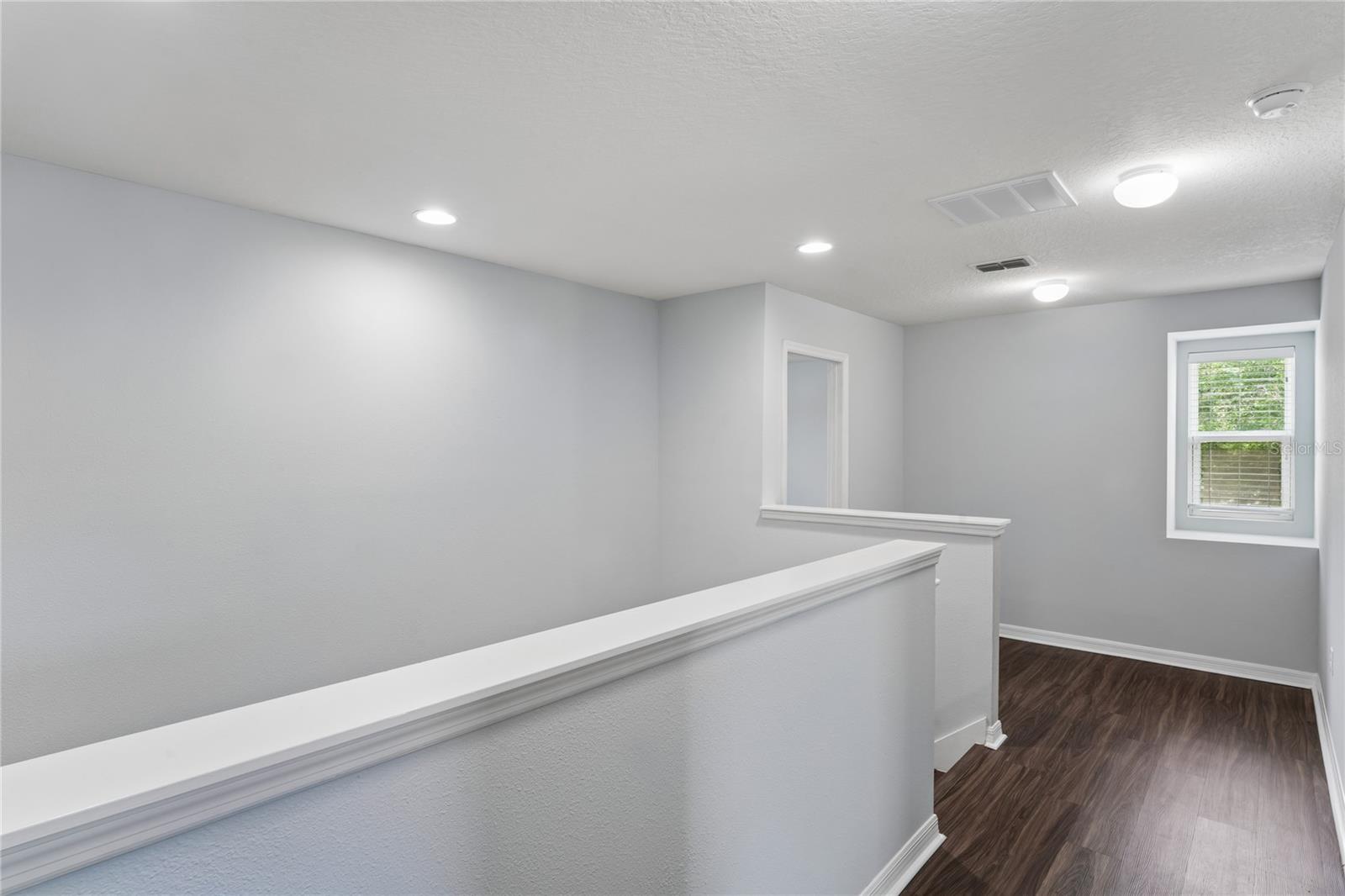 Image 22 of 75 For 15640 Greyrock Drive