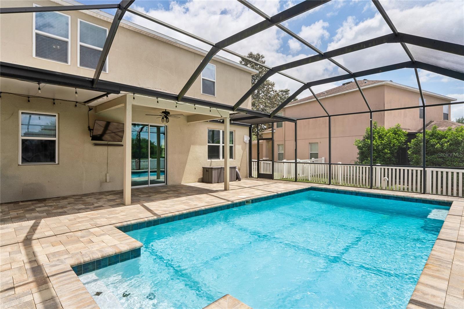 Image 48 of 75 For 15640 Greyrock Drive